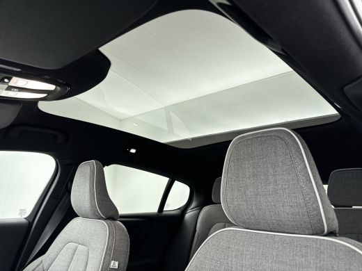 Volvo  C40 Single Motor Extended Range Ultimate | 20' | Woolblend | Getint glas | Elektr. Verstelbare Stoele... ActivLease financial lease