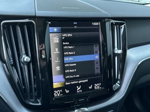 Volvo  XC60 2.0 B5 Momentum Exclusive | Audio installatie premium | Cruise control adaptief met Stop&Go en st... ActivLease financial lease