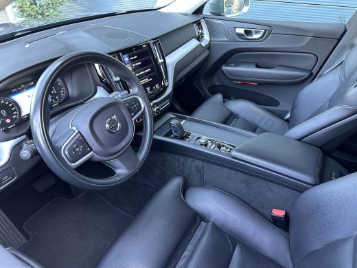 Volvo  XC60 2.0 B5 Momentum Exclusive | Audio installatie premium | Cruise control adaptief met Stop&Go en st... ActivLease financial lease