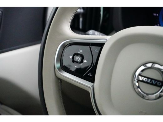 Volvo  XC60 Volvo T6 Plug-in hybrid AWD Plus Bright | Achterbank verwarmd | Alarmsysteem | Apple Carplay/Andr... ActivLease financial lease