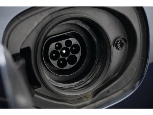 Volvo  XC60 Volvo T6 Plug-in hybrid AWD Plus Bright | Achterbank verwarmd | Alarmsysteem | Apple Carplay/Andr... ActivLease financial lease