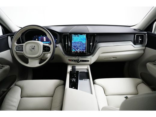 Volvo  XC60 Volvo T6 Plug-in hybrid AWD Plus Bright | Achterbank verwarmd | Alarmsysteem | Apple Carplay/Andr... ActivLease financial lease