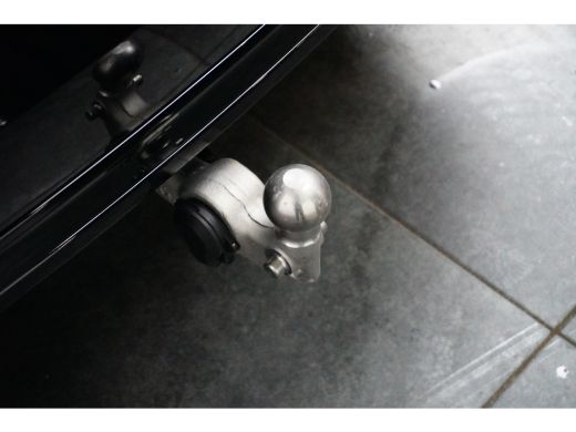 Volvo  XC90 T8 Plug-in hybrid AWD Ultra Dark | Luchtvering | 360 Camera | Trekhaak | Massagestoelen | Apple C... ActivLease financial lease