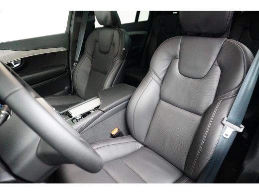 Volvo  XC90 T8 Plug-in hybrid AWD Ultra Dark | Luchtvering | 360 Camera | Trekhaak | Massagestoelen | Apple C... ActivLease financial lease