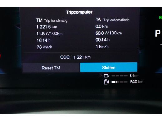 Volvo  XC90 T8 Plug-in hybrid AWD Ultra Dark | Luchtvering | 360 Camera | Trekhaak | Massagestoelen | Apple C... ActivLease financial lease