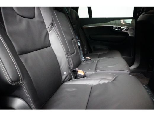 Volvo  XC90 T8 Plug-in hybrid AWD Ultra Dark | Luchtvering | 360 Camera | Trekhaak | Massagestoelen | Apple C... ActivLease financial lease