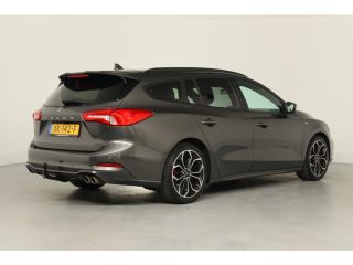 Ford FOCUS Wagon 1.0 EcoBoost ST Line Business | Dealer Onderhouden! | Trekhaak | Winter Pack | B&O | LED | Clima ...