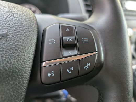 Ford Transit Custom 280 2.0 TDCI L1H1 Trend 130pk | Automaat | 3- Zits | Voorruitverwarming | Cruise | Imperiaal | Tr... ActivLease financial lease