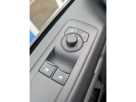 Ford Transit Custom Ford | Camera | Cruise | Climate | Voorruitverwarming | Fabrieksgarantie tot 04-04-26 ActivLease financial lease