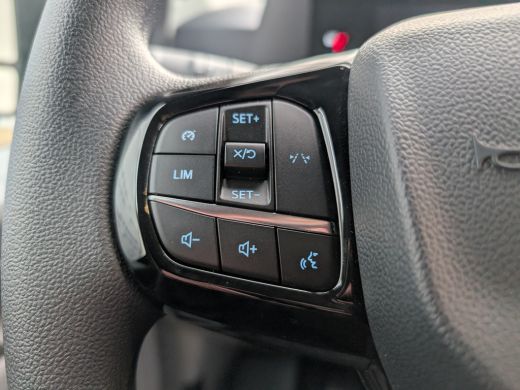 Ford Transit Custom Ford | Camera | Cruise | Climate | Voorruitverwarming | Fabrieksgarantie tot 04-04-26 ActivLease financial lease