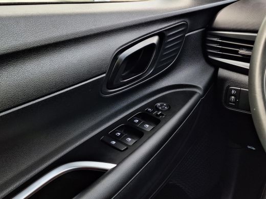 Hyundai i20 1.0 T-GDI Comfort | Apple Carplay | Lichtmetalen velgen | Airco | Cruise Control | ActivLease financial lease