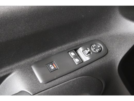 Opel Combo 1.5D L2H1 Innovation | Achteruitrijcamera | Achteruitrijcamera | Lichtmetalen velgen 16" ActivLease financial lease