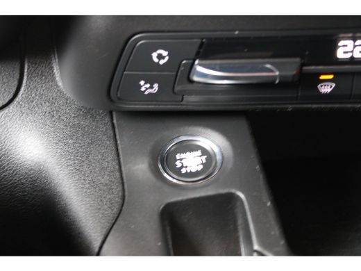 Opel Combo 1.5D L2H1 Innovation | Achteruitrijcamera | Achteruitrijcamera | Lichtmetalen velgen 16" ActivLease financial lease