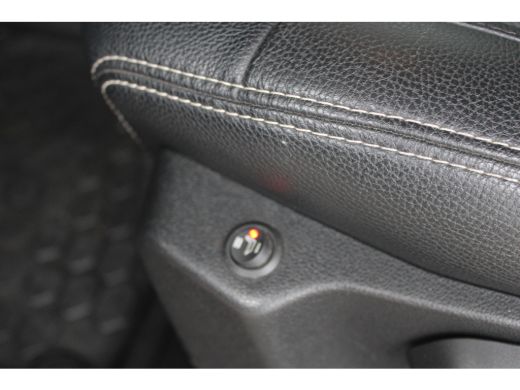 Opel Combo 1.5D L2H1 Innovation | Achteruitrijcamera | Achteruitrijcamera | Lichtmetalen velgen 16" ActivLease financial lease