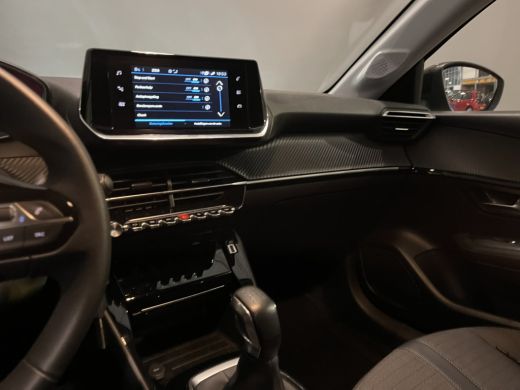 Peugeot 208 1.2 PureTech Allure | Airco (automatisch) | Apple Carplay/Android Auto|telefoonintegratie premium... ActivLease financial lease