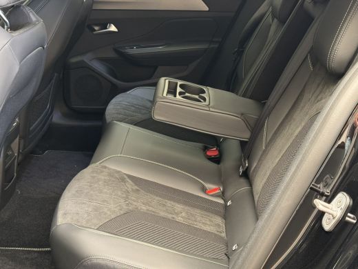 Peugeot 408 Peugeot 1.2 PureTech GT 130 EAT8 | Alcantara bekleding | Apple Carplay/Android Auto|telefooninteg... ActivLease financial lease