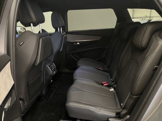 Peugeot 5008 Peugeot Automaat 1.2 PureTech GT AUTOMAAT | 7 Persoons | BLACK PACK | 19'' LMV | Navigatie | Clim... ActivLease financial lease