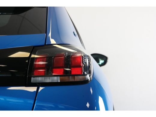 Peugeot e-208 EV Active Pack 50 kWh | Navi | Airco | Cruise control | LMV 16"| DAB | Apple Carplay | ActivLease financial lease