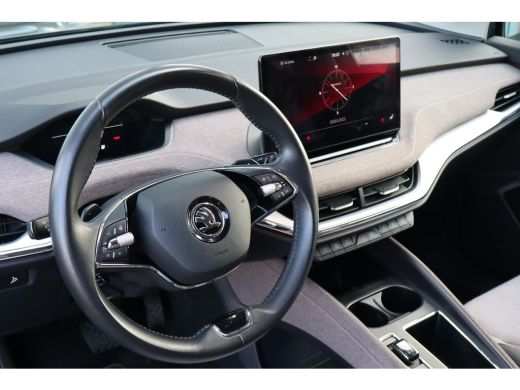 Skoda Enyaq iV 60 First Edition | Navigatie | Achteruitrijcamera | Apple Carplay/Android Auto | Trekhaak | ActivLease financial lease