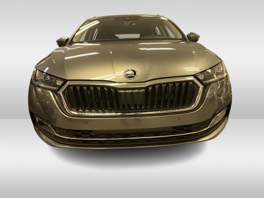 Skoda Octavia Combi 1.4 TSI iV PHEV Business Edition ActivLease financial lease