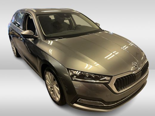 Skoda Octavia Combi 1.4 TSI iV PHEV Business Edition ActivLease financial lease