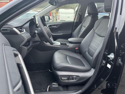 Toyota RAV4 2.5 Hybrid AWD Executive | All in prijs | Full Options | Leder bekleding | Apple / Android ActivLease financial lease