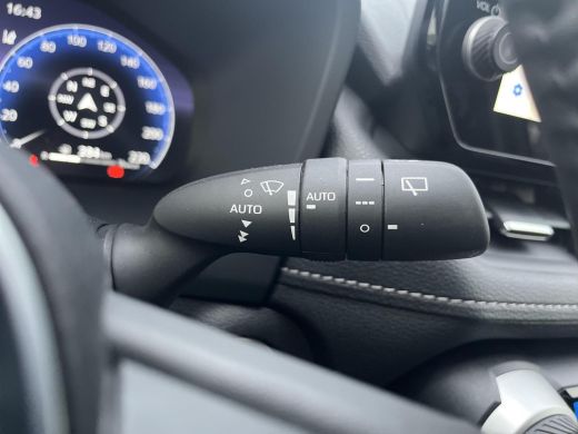 Toyota RAV4 2.5 Hybrid AWD Executive | All in prijs | Full Options | Leder bekleding | Apple / Android ActivLease financial lease