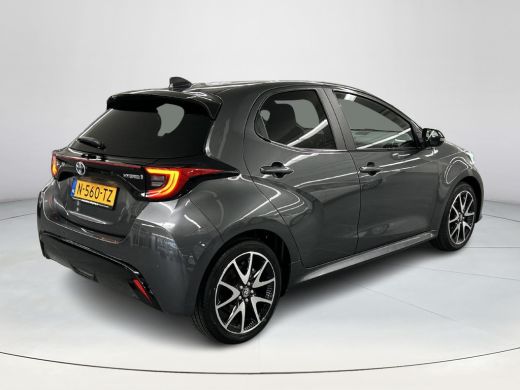 Toyota Yaris 1.5 Hybrid Executive ActivLease financial lease