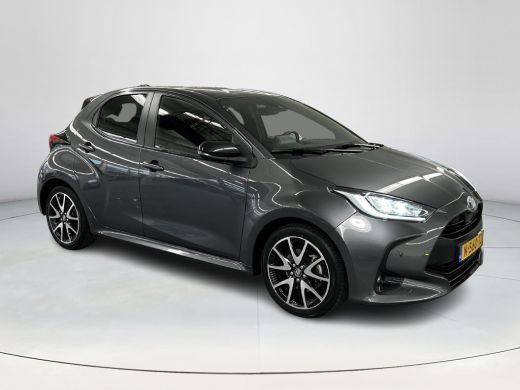 Toyota Yaris 1.5 Hybrid Executive ActivLease financial lease