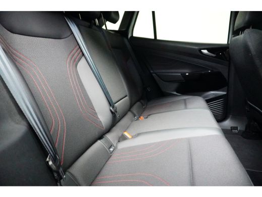 Volkswagen ID.4 GTX 4Motion 77 kWh 299PK | TREKHAAK | NAVIGATIE | 20 INCH | STUUR + STOELVERW. ActivLease financial lease