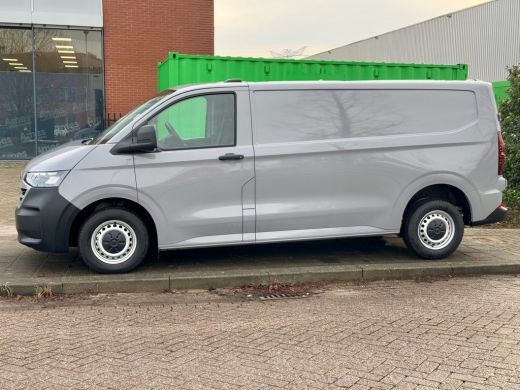Volkswagen Transporter 2.0 TDI L2H1 30 Life | Bijrijdersbank | Climate Control | Achteruitrijcamera ActivLease financial lease