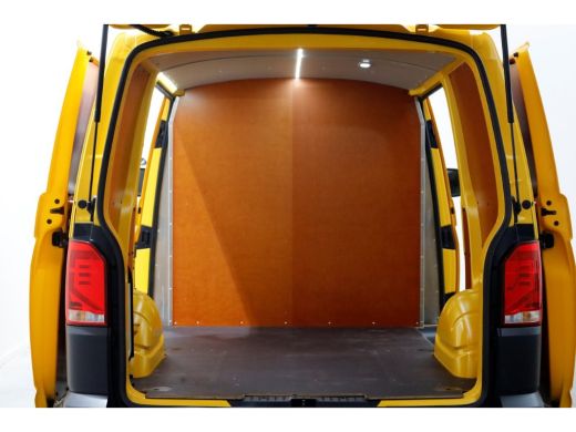 Volkswagen Transporter T6.1 2.0 TDI 150pk DSG-Automaat L1H1 2x Schuifdeur/Achterklep 08-2021 ActivLease financial lease