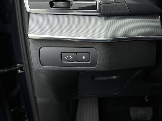 Volvo  XC90 Volvo 2.0 T8 Recharge AWD Plus Bright | LONG RANGE | Trekhaak | Panoramadak | PDC + Camera | Stan... ActivLease financial lease