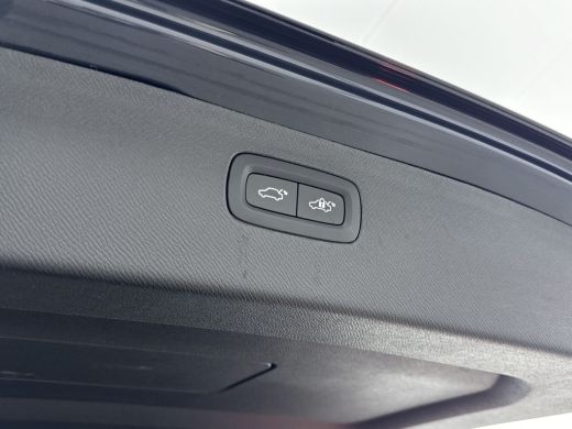 Volvo  XC90 Volvo 2.0 T8 Recharge AWD Plus Bright | LONG RANGE | Trekhaak | Panoramadak | PDC + Camera | Stan... ActivLease financial lease