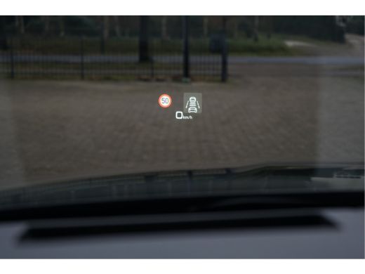 Audi e-tron S Quattro 371kW / Luchtvering/ Standkachel/ Adaptive Cruise Control/ Panoramadak/ 371kW (504PK) ActivLease financial lease