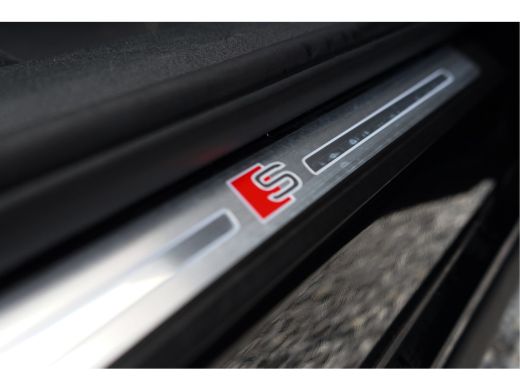 Audi e-tron S Quattro 371kW / Luchtvering/ Standkachel/ Adaptive Cruise Control/ Panoramadak/ 371kW (504PK) ActivLease financial lease