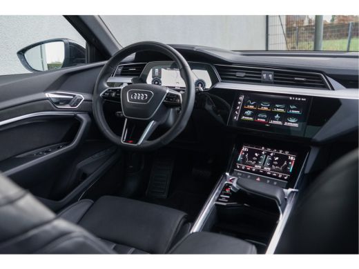 Audi e-tron S Quattro 371kW / Luchtvering/ Standkachel/ Adaptive Cruise Control/ Panoramadak/ 371kW (504PK) ActivLease financial lease