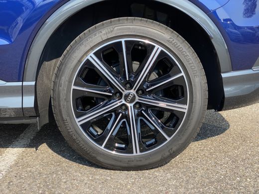 Audi Q4 e-tron 40 Launch edition Advanced 77 kWh ActivLease financial lease