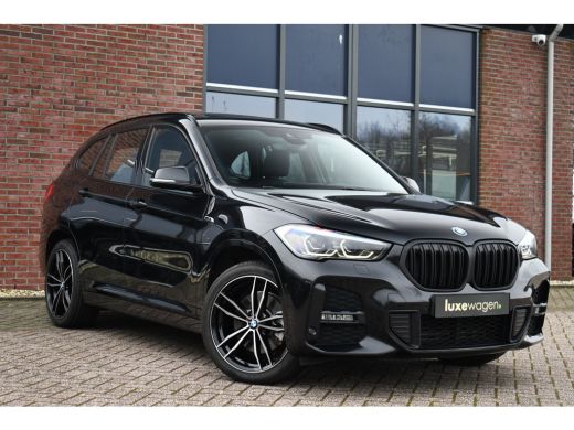BMW X1 xDrive25e M-Sport Pano HUD ACC Camera El-Klep Stuurverw ActivLease financial lease