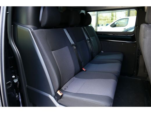 Opel Vivaro Dubbele Cabine L3H1 2.0 Diesel 145 6MT / NAVI / LED / PDC / CLIMA / CAMERA / BETIMMERING / AFN. T... ActivLease financial lease