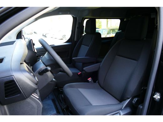 Opel Vivaro Dubbele Cabine L3H1 2.0 Diesel 145 6MT / NAVI / LED / PDC / CLIMA / CAMERA / BETIMMERING / AFN. T... ActivLease financial lease