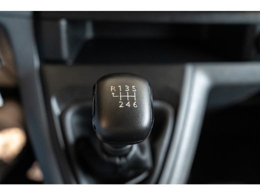 Peugeot Expert 2.0 BlueHDI 120 PK Premium | Apple Carplay & Android Auto | Cruise control | Parkeersensoren ActivLease financial lease