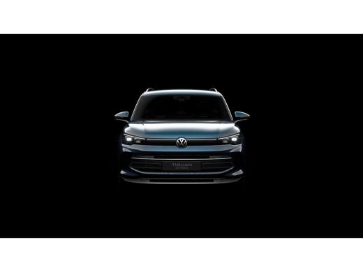 Volkswagen Tiguan Volkswagen Life Edition - eHybrid | 'App-Connect' draadloze smartphone integratie | Afstandscontr... ActivLease financial lease