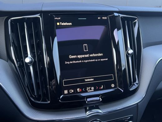 Volvo  XC60 Volvo Recharge T6 AWD Plus Dark | Achteruitrijcamera | Apple Carplay/Android Auto | Apple Carplay... ActivLease financial lease