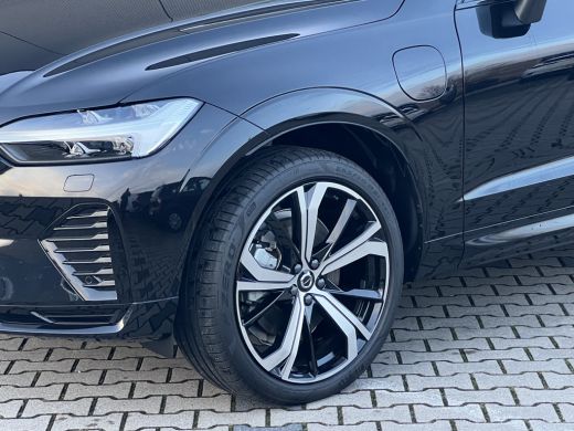 Volvo  XC60 Volvo Recharge T6 AWD Plus Dark | Achteruitrijcamera | Apple Carplay/Android Auto | Apple Carplay... ActivLease financial lease