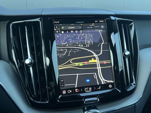 Volvo  XC60 Volvo Recharge T6 AWD Plus Dark | Achteruitrijcamera | Apple Carplay/Android Auto | Apple Carplay... ActivLease financial lease