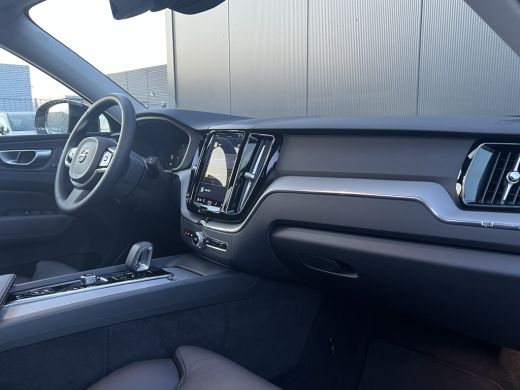 Volvo  XC60 Volvo Recharge T6 AWD Plus Dark | Achteruitrijcamera | Apple Carplay/Android Auto | Apple Carplay... ActivLease financial lease