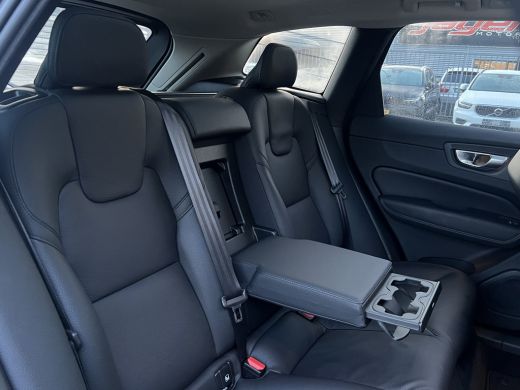 Volvo  XC60 Volvo Recharge T6 AWD Plus Dark | Achteruitrijcamera | Apple Carplay/Android Auto | Apple Carplay... ActivLease financial lease