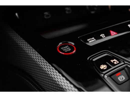 Audi A5 Limousine S edition | Adaptive cruise control | Aluminium optiek in het interieur | Audi smartpho... ActivLease financial lease