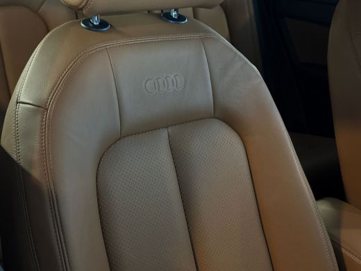 Audi Q3 Sportback 35 TFSI 150pk Business Edition / Lederen bekleding / MMI navigatie plus / Parkeersensoren achter ActivLease financial lease